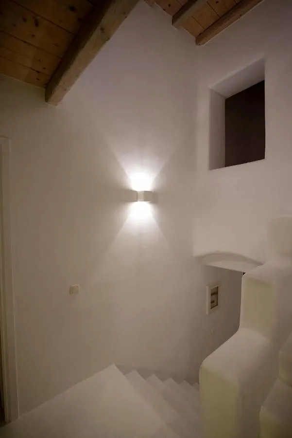 Villa Ammonite With Heated Pool By Diles Villas Psarou